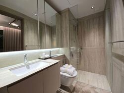 River Modern (D9), Apartment #528465431